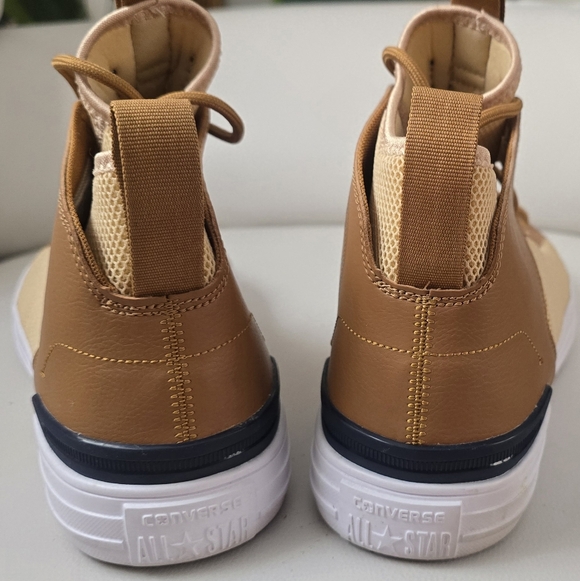Size 10.5 - Converse Chuck Taylor All Star Ultra Mid Brown - Picture 5 of 8